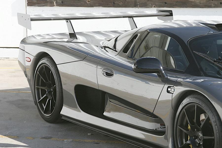 Детали экстерьера Mosler MT900 GTR XX Twin Turbo Land Shark 2009 года  (фото 15 из 22)